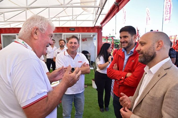 Pullaro y Puccini recorren la Mega Muestra. Prensa GPSF