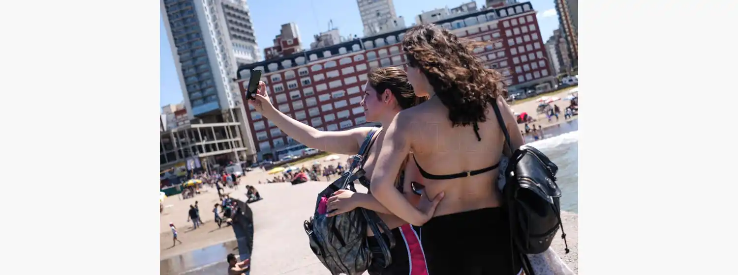 Turismo: "Hay que reactivar el sector pero no descuidar lo sanitario"