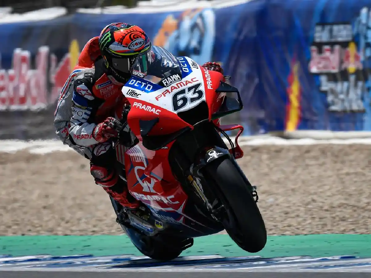  Bagnaia hizo el mejor tiempo en los entrenamientos de Jerez