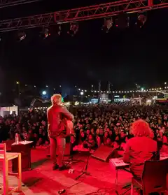 Roca Rock: el Paseo de los Españoles colmado para disfrutar de más de 40 bandas y 200 músicos locales