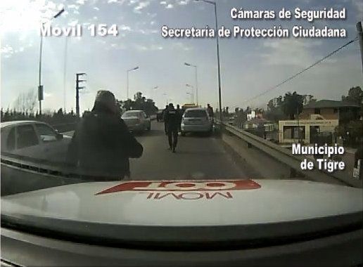 Impresionante video muestra tiroteo entre 2 delincuentes y la Policía en Tigre