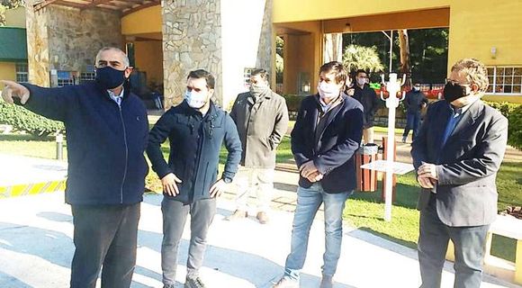Autoridades provinciales y  municipales recorrieron  las obras en Termas del Ayuí