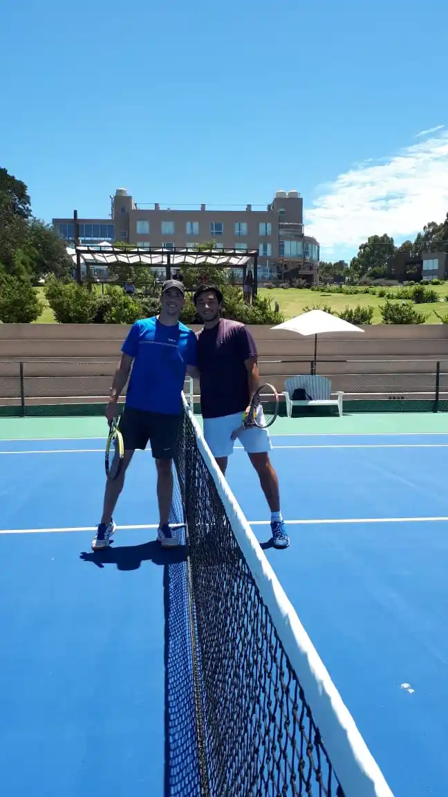 Barrichello y Okada, protagonistas de la final en Posta Natural.