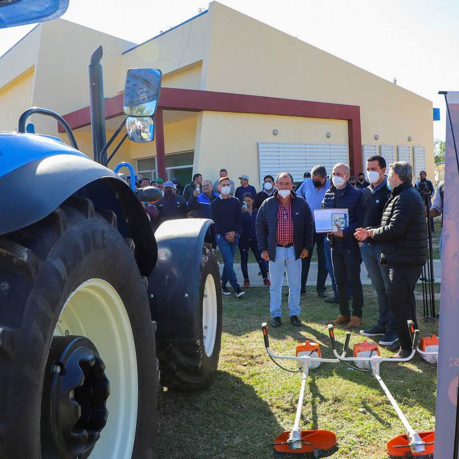 Capacitación y asistencia con insumos y 
semillas a productores de General Güemes