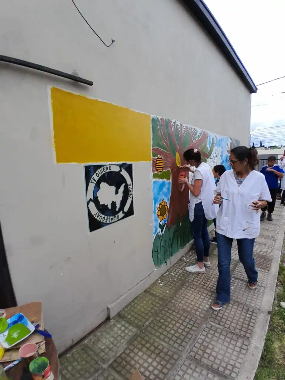 Inauguran mural sobre biodiversidad en la escuela Nº 76 Soldado Gómez
