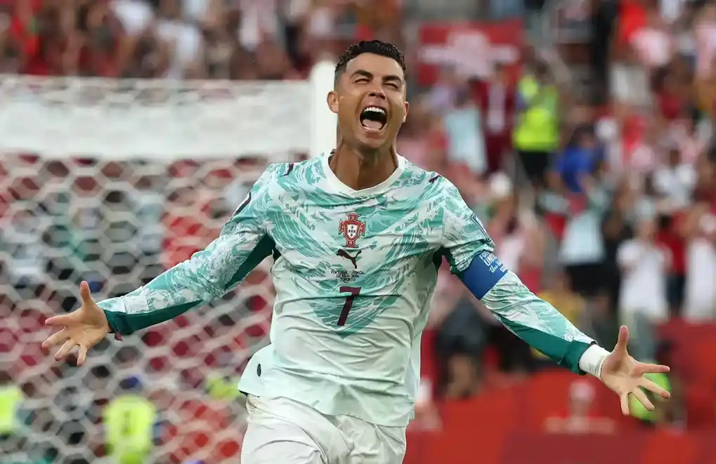 Portugal remontó sobre la hora ante Croacia y se enfrentará a España en octavos de final