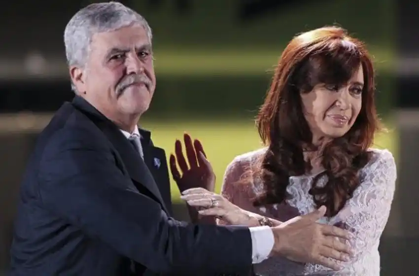 Piden embargar a Cristina Kirchner y Julio De Vido
