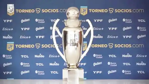 Boca arranca con Riestra y River va a Barracas