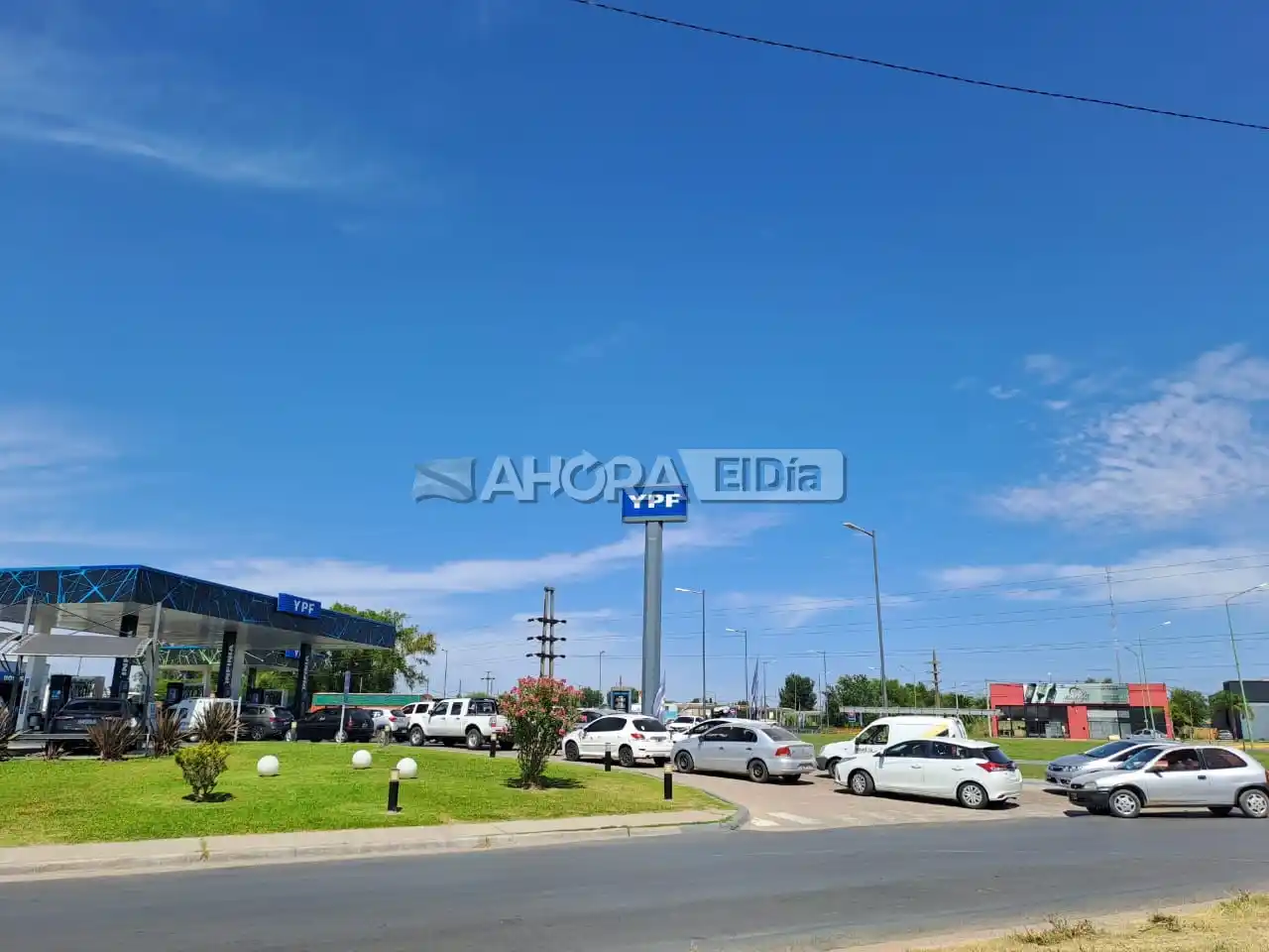 Inminente aumento de la nafta y el gasoil en abril