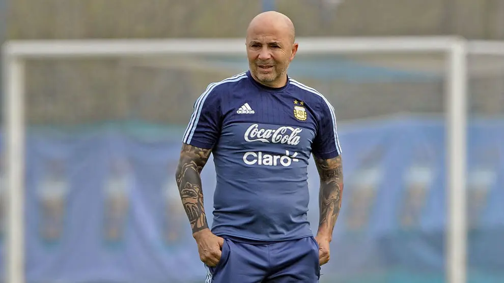 Tras la suspensión del partido con Israel, la Selección Argentina busca rival