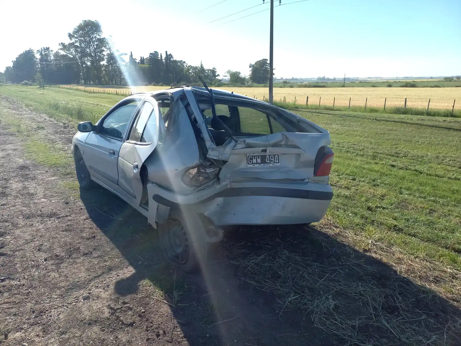 Camioneta chocó un auto en la Ruta 131