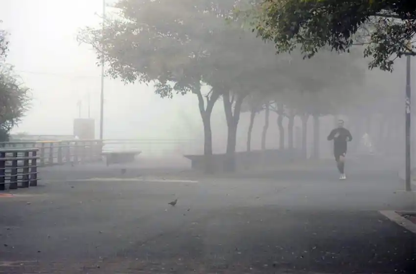 Mañana de niebla y frío, luego una tarde agradable y con algo de sol en Rosario