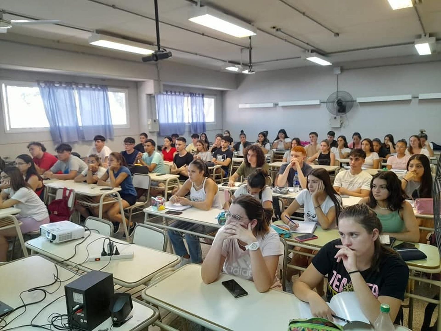 El Cres abres sus puertas para recibir la documentación de las inscripciones a las carreras