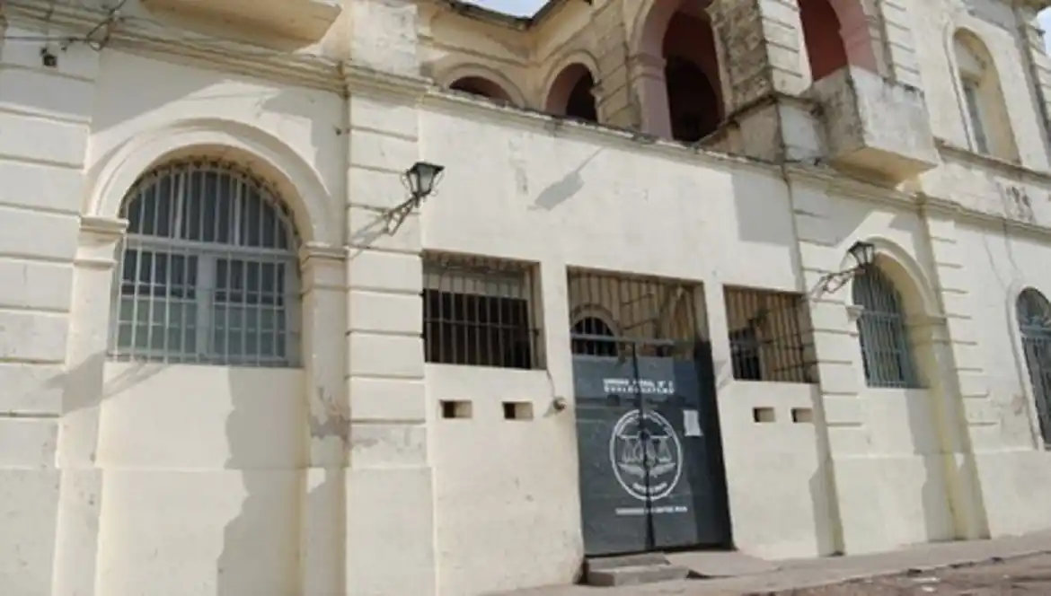 Por varios casos positivos, aislaron a 50 internos de una cárcel entrerriana