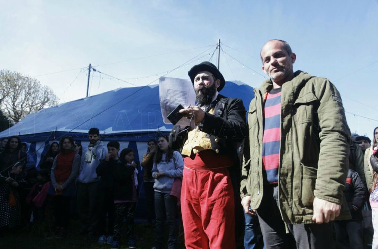 Desde Cultura se reunieron con integrantes del Circo La Audacia