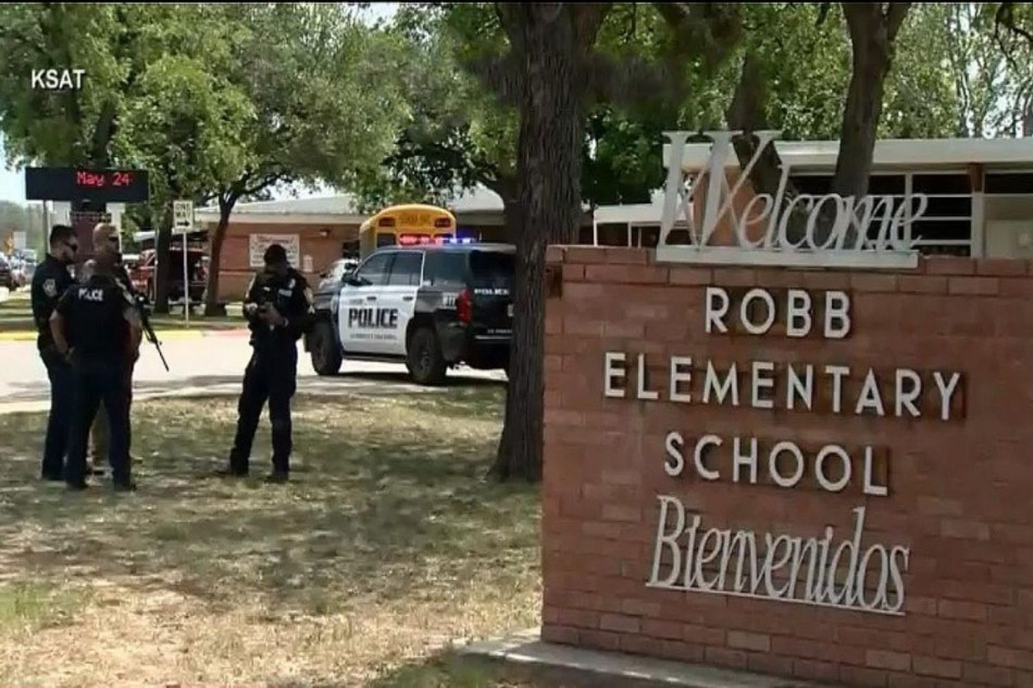 EL DOLOR INVADE A EE.UU.: ascienden a 22 los muertos, 19 de ellos son niños tras tiroteo en Texas