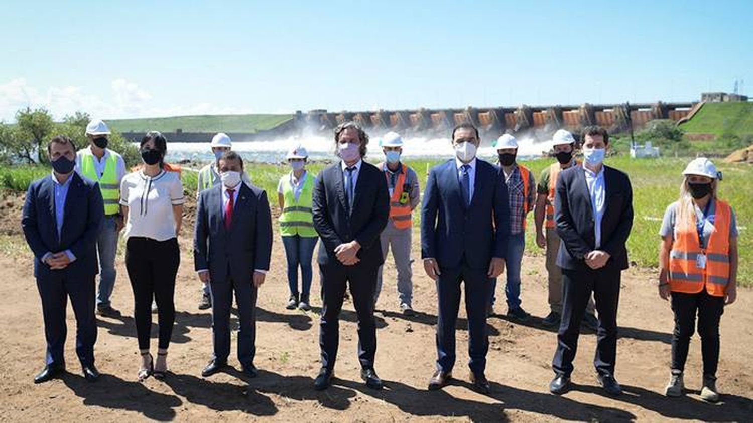 Yacyretá: comenzó la  construcción de la central hidroeléctrica más grande  de la región