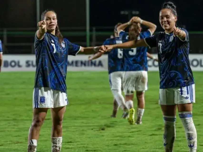 La competencia femenina se desarrollará en el Parque Héroes de Malvinas, predio deportivo de la Asociación Rosarina de Fútbol.