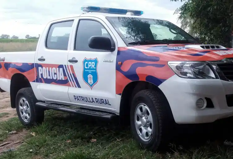Lobos: Ocho delincuentes robaron y golpearon a una familia en su campo