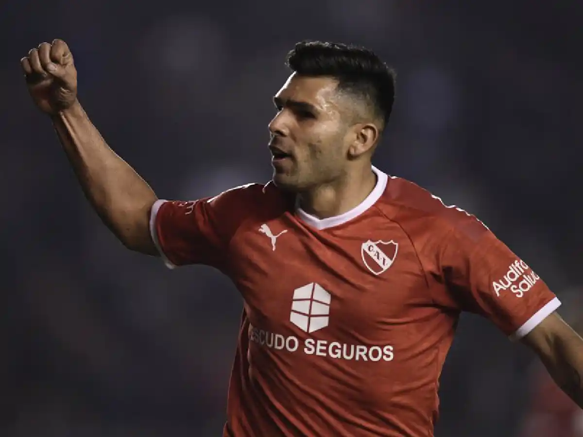 El “Rojo” lo dio vuelta gracias a Silvio Romero