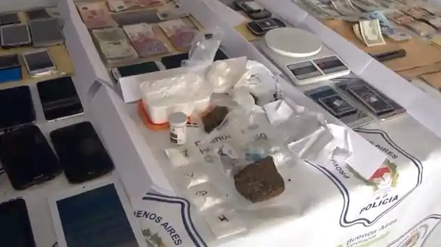 Hurlingham: Desbaratan banda de "narcotrapitos"
