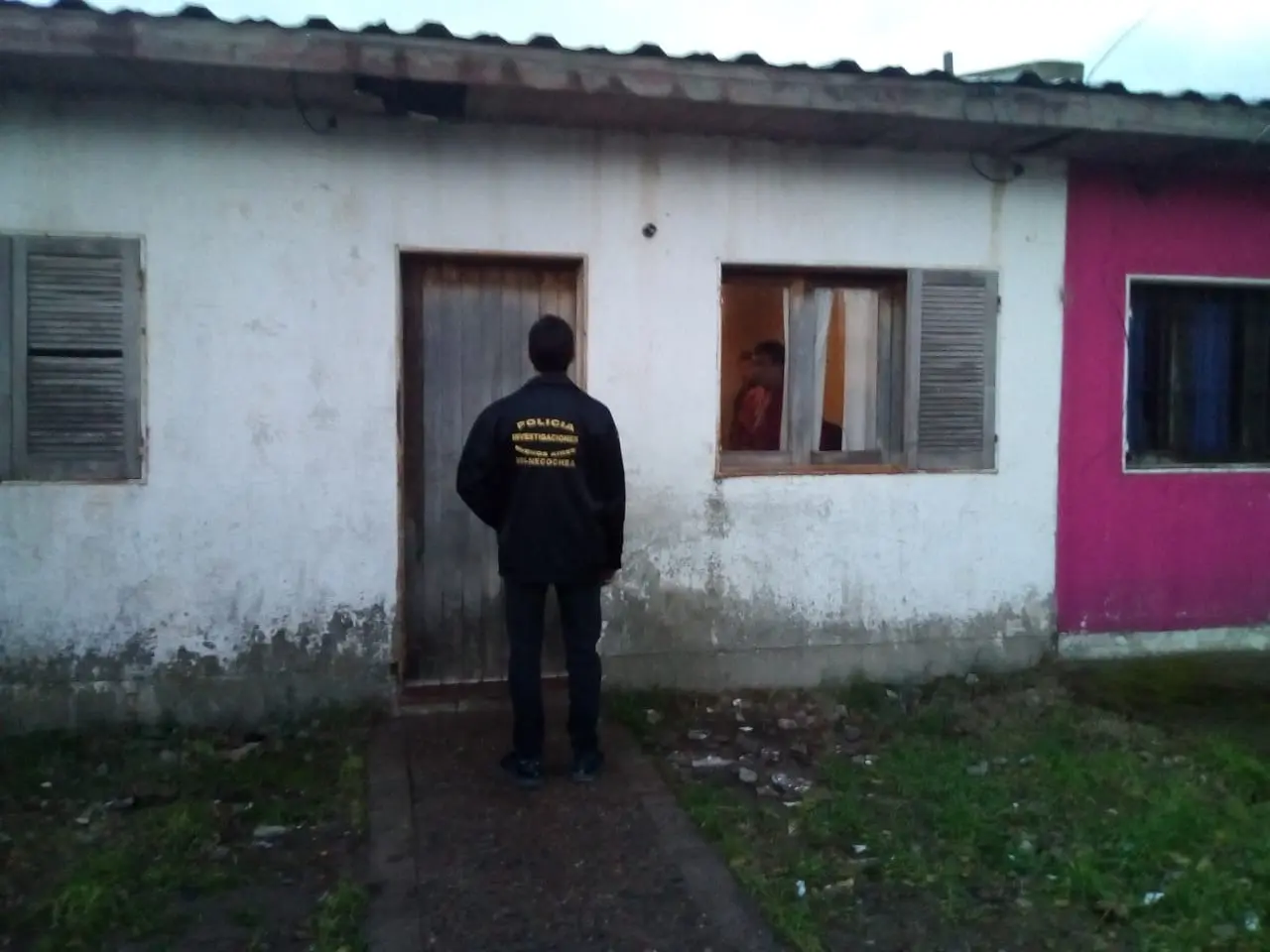 Asalto en un campo: hallan objetos que serían sustraídos