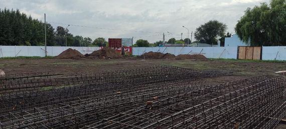Con la realización de las bases continúa la construcción del edificio para el Conservatorio y el IPAT