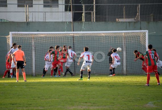 Sarmiento, único líder