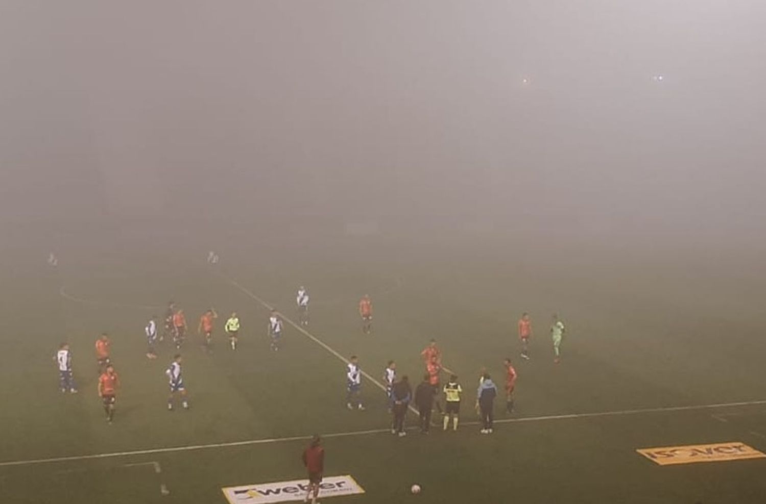 La niebla obligó a suspender el partido de Alvarado en Mar del Plata