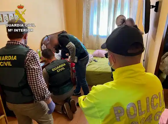 Cae mafia que explotaba a colombianos que eran amenazados con sicarios