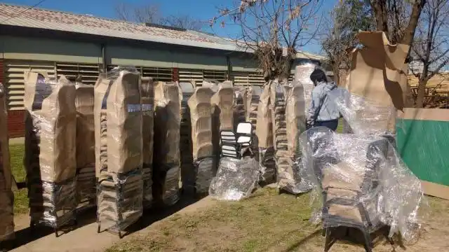 Entregaron mobiliario para Nivel Inicial en  doce escuelas del Departamento Gualeguay
