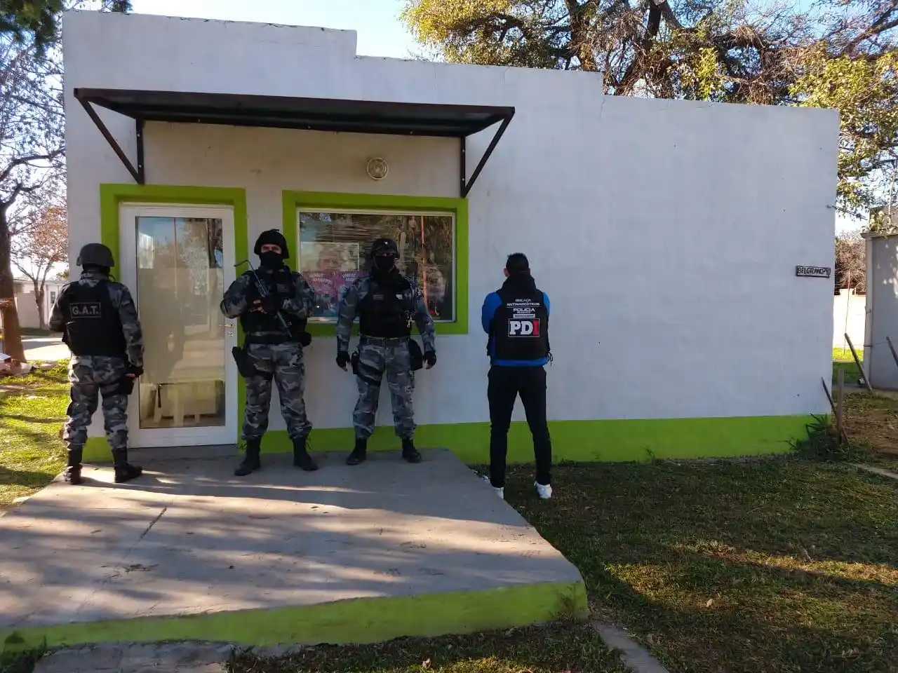 Secuestraron droga y detuvieron a dos personas en Esperanza