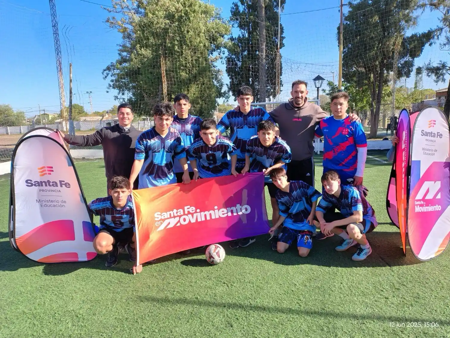 Santa Fe en Movimiento: con más de 100 mil participantes, comenzaron los encuentros deportivos en la provincia - 1