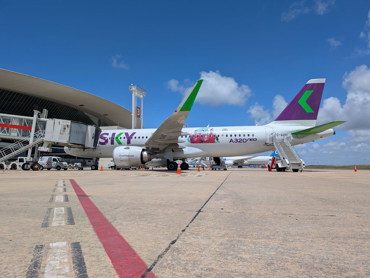 SKY Airline sumó su tercer destino en Brasil desde Uruguay