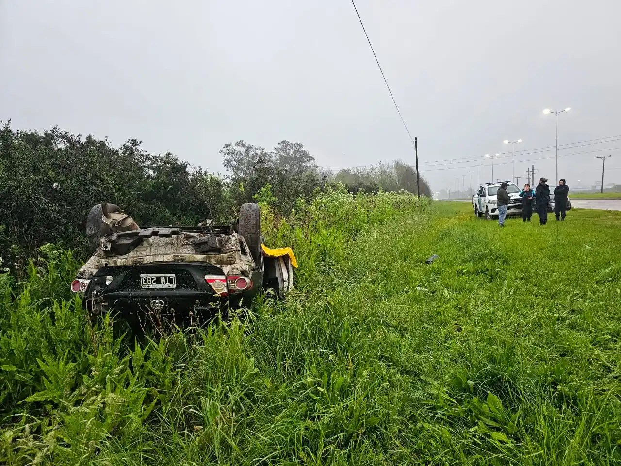 Accidente en Ruta 88: un auto volcó a la altura de Batán