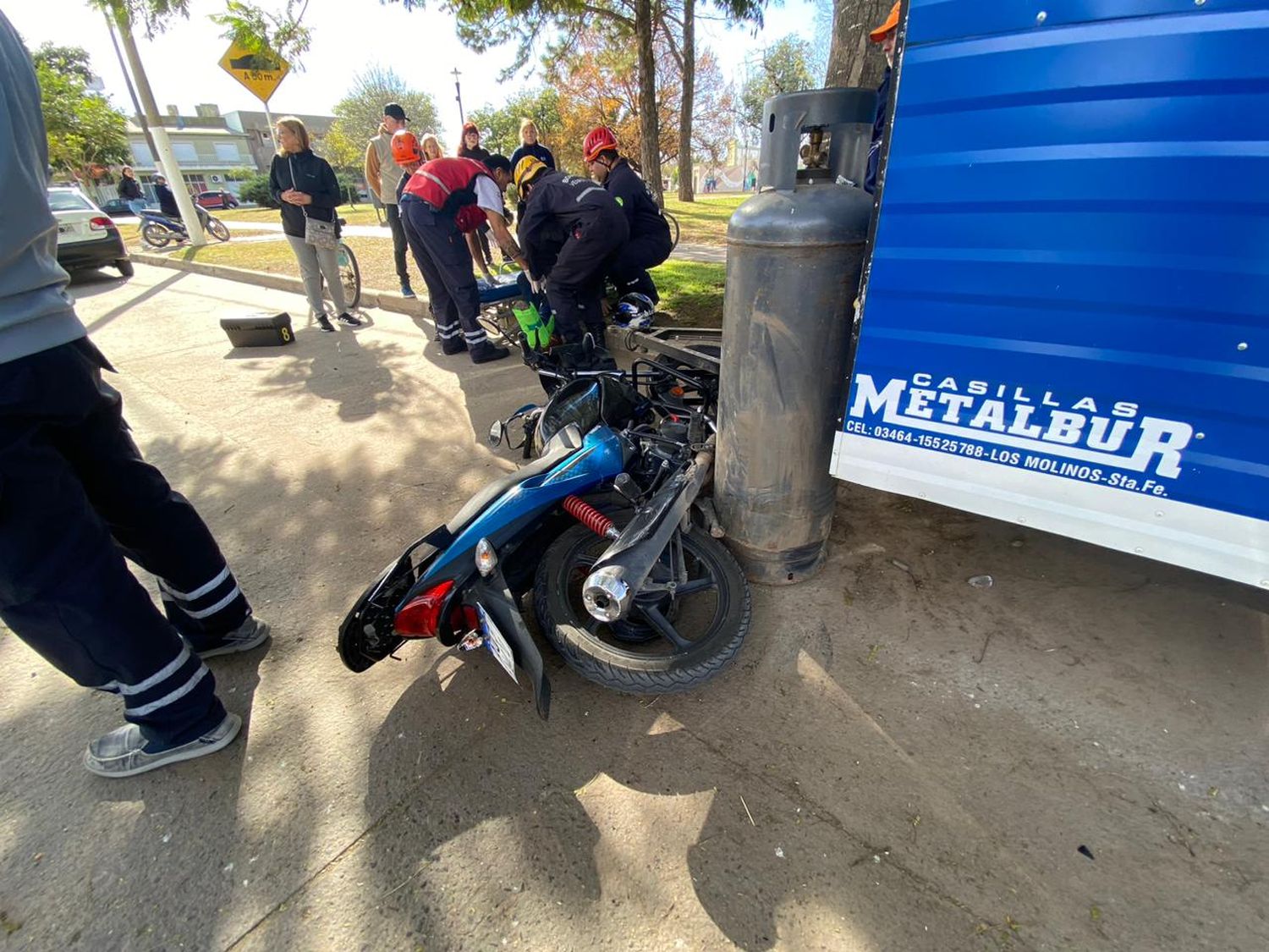 El choque fue en Chapuis y Leoncio de la Barrera. Crédito: Bomberos de Venado Tuerto.