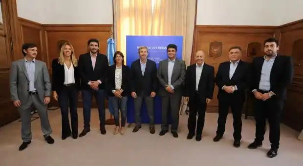 Nación anunció inversión de 270 millones para 3 distritos bonaerenses