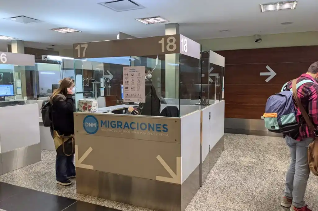 144 personas que volvieron al país fueron denunciadas por violar la cuarentena