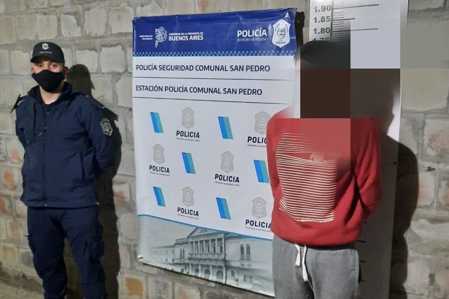 Detuvieron a una persona por agredir a su mujer y a un amigo que ingresó a la casa cuando la pareja estaba en la Comisaría