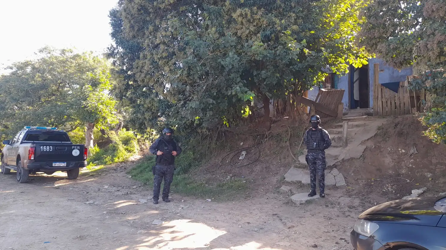 Allanamiento en Victoria: tres detenidos por presunta venta de estupefacientes