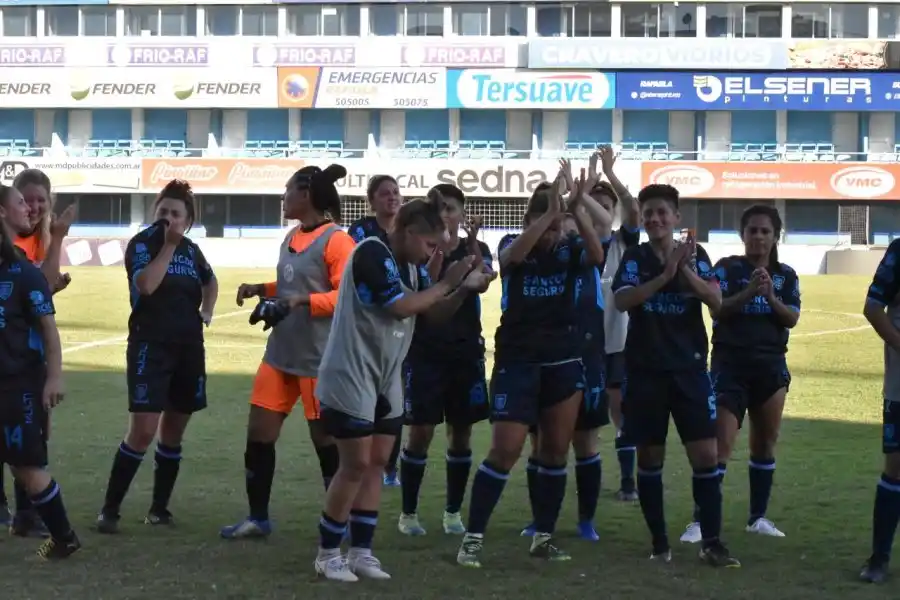 Fútbol Femenino de Atlético: las chicas enfrentan a Talleres en el duelo de líderes