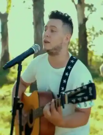 El joven músico presenta su primer trabajo musical.