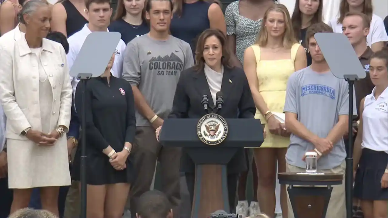 Kamala Harris en un acto de la NCAA en la Casa Blanca.