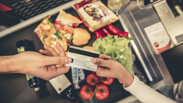 Las ventas en supermercados subieron un 3% interanual en marzo