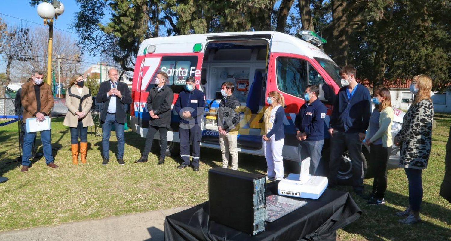 Donaciones de la senadora Sacnun al Hospital San Martín de Firmat