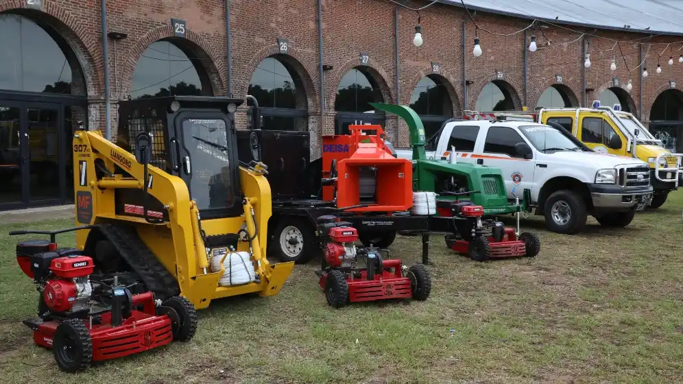 Santa Fe y Nación firmaron convenios para fortalecer el combate y la prevención de incendios