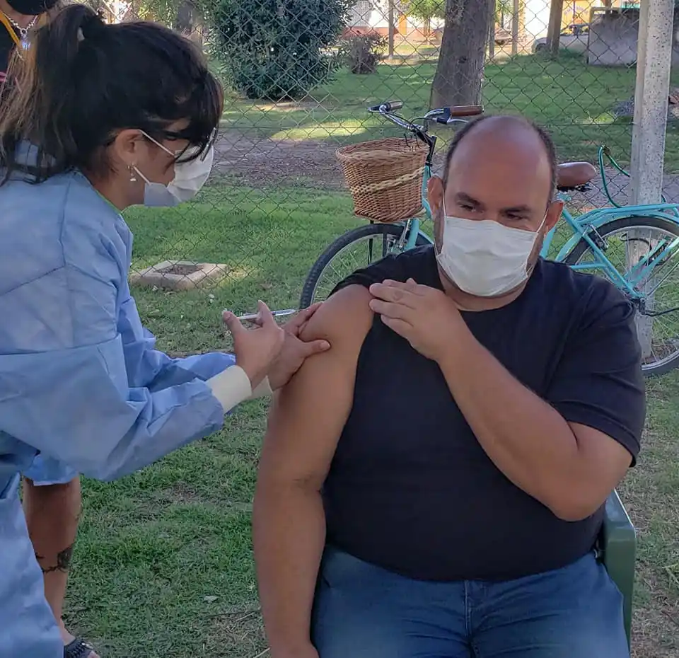 El Intendente Sanzio de Baradero dio positivo de COVID a pesar de tener las dos dosis de la Sputnik: ¿Qué pasó?