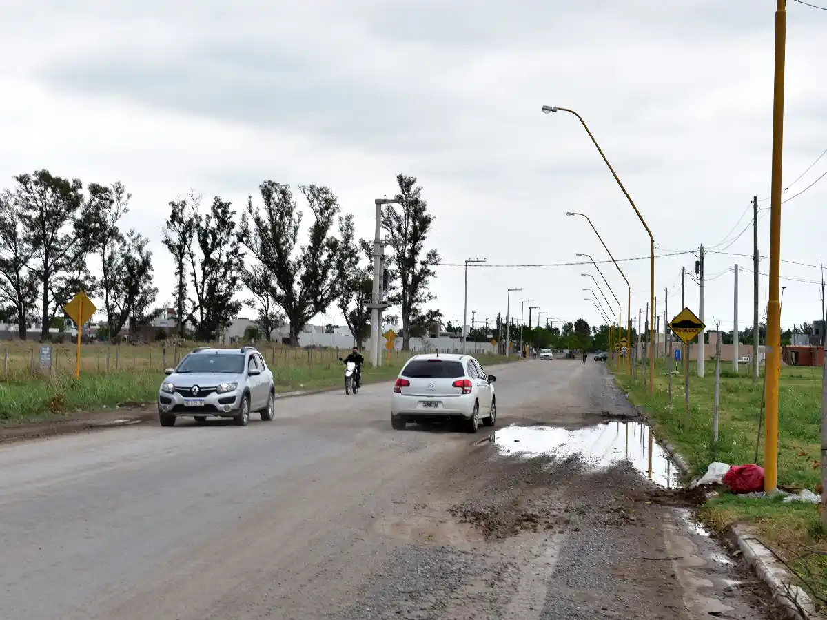 La pavimentación de dos avenidas