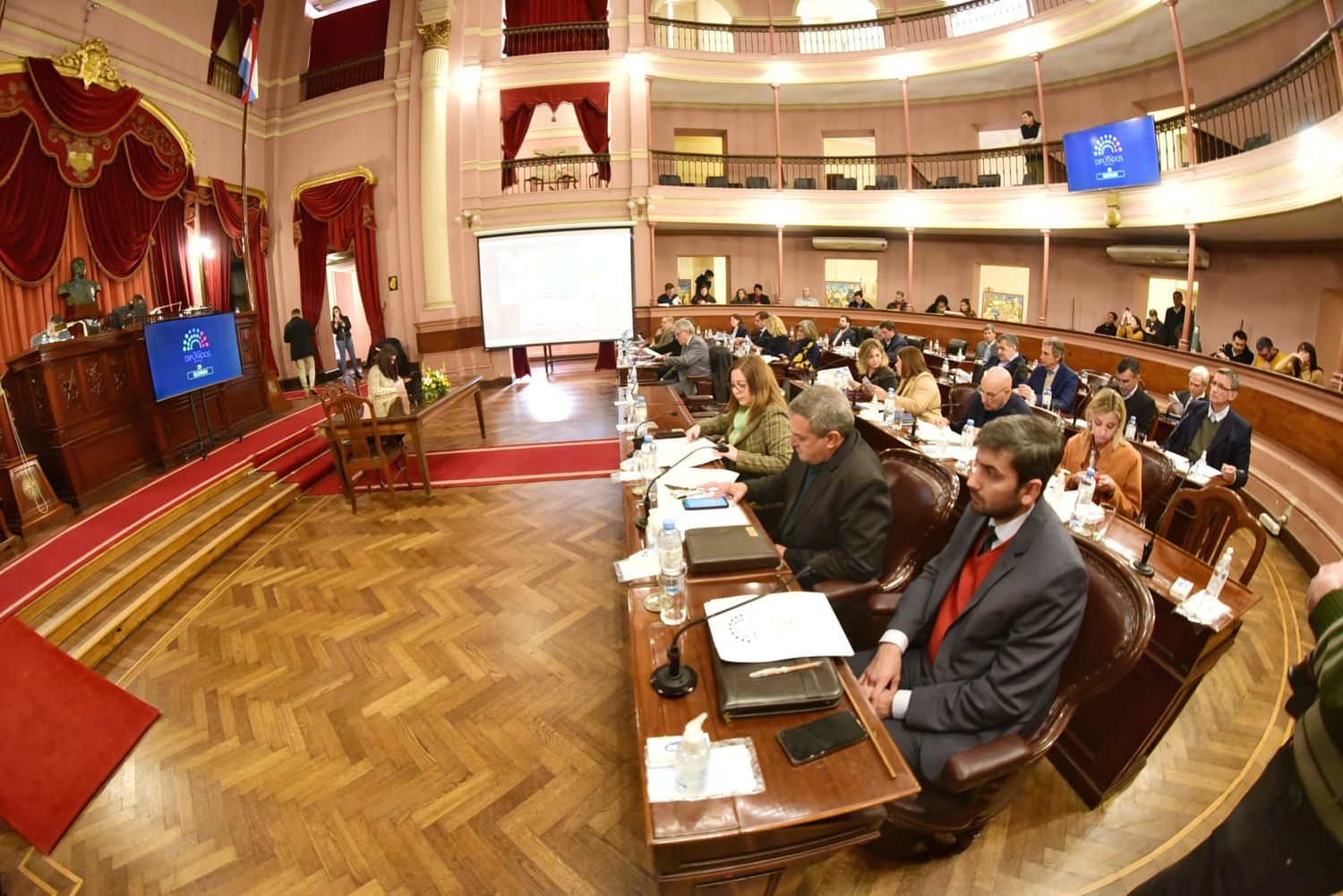 Los Diputados entrerrianos del Frente Creer Entre Ríos exigen el "inmediato esclarecimiento de los hechos"