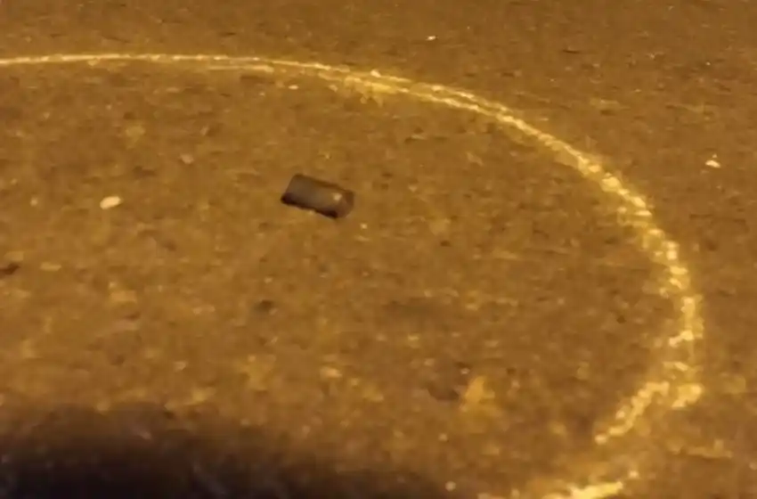 “Dejen de vender ok”: el mensaje que le dejaron a una joven luego de balearle la casa